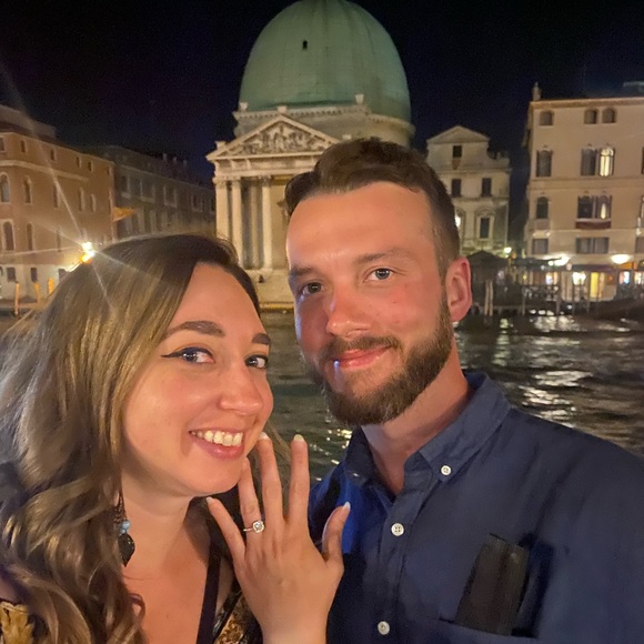 Meet your Posher, Savannah - Picture 2 of 2